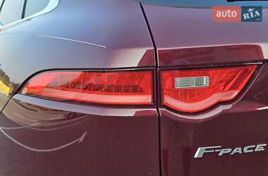 Внедорожник / Кроссовер Jaguar F-Pace 2016 в 