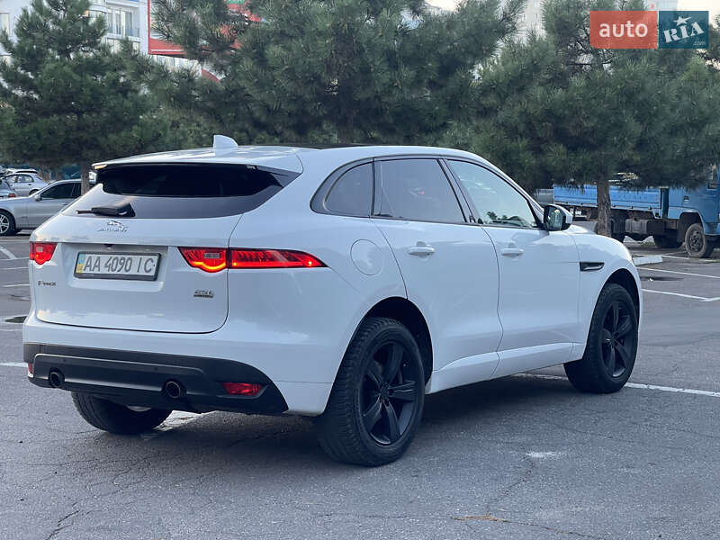 Внедорожник / Кроссовер Jaguar F-Pace 2017 в Одессе