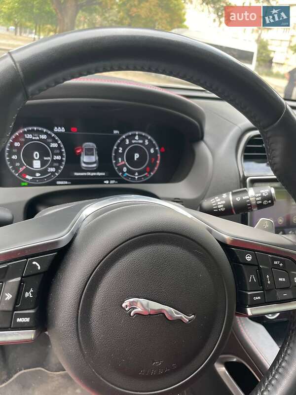 Внедорожник / Кроссовер Jaguar F-Pace 2019 в Днепре