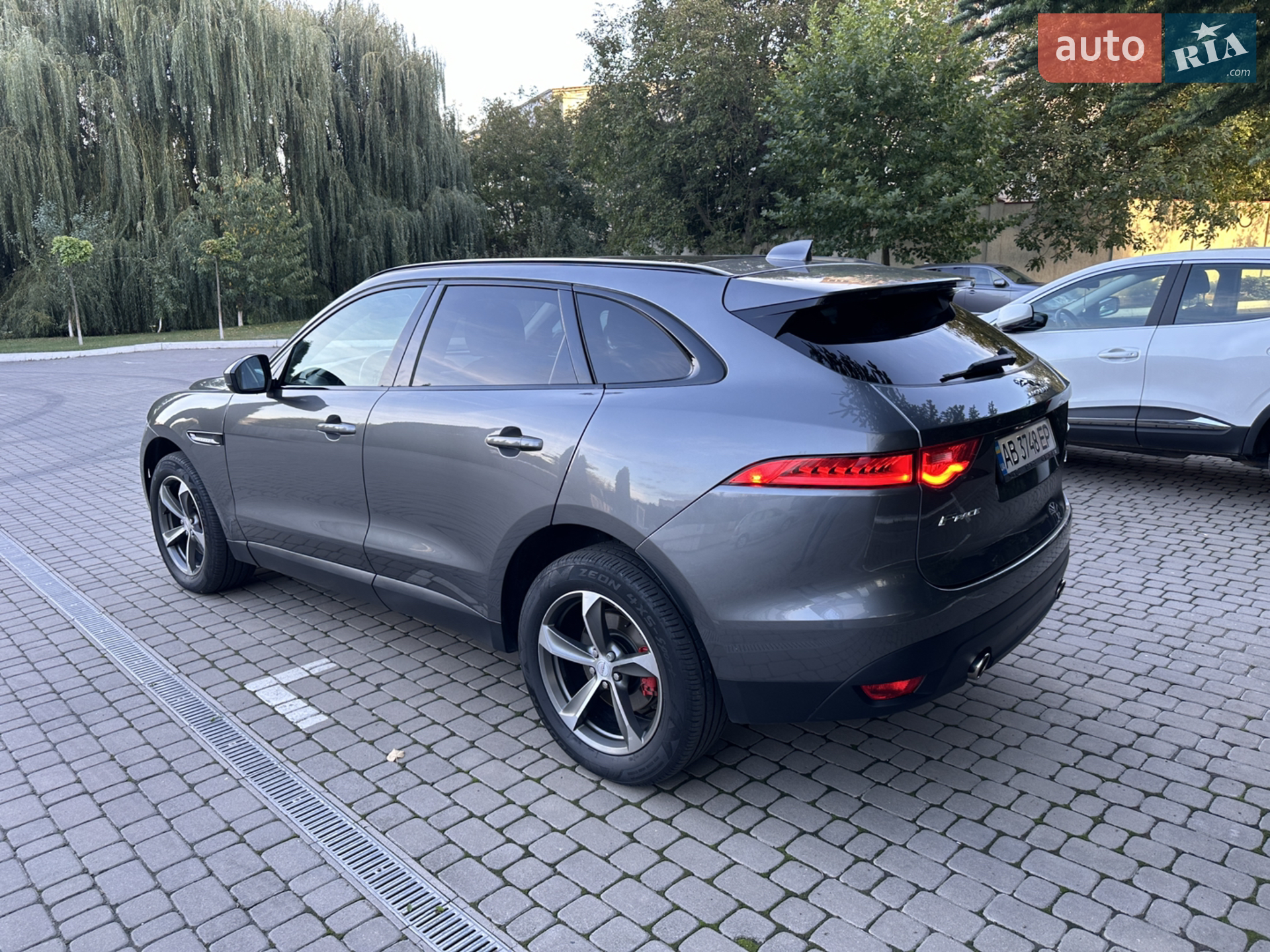 2016 Jaguar F-Pace - мініатюра 10