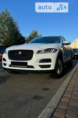 Позашляховик / Кросовер Jaguar F-Pace 2017 в Бучі