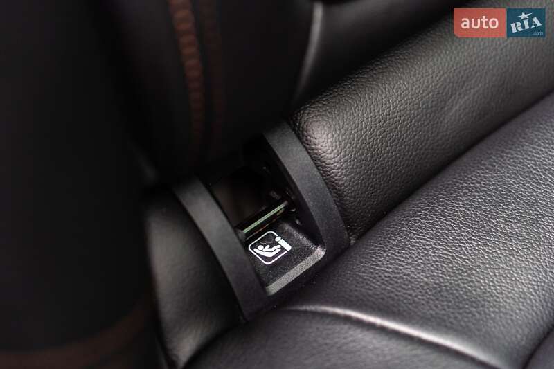 Позашляховик / Кросовер Jaguar F-Pace 2019 в Ужгороді фото 16 Позашляховик / Кросовер Jaguar F-Pace 2019 в Ужгороді