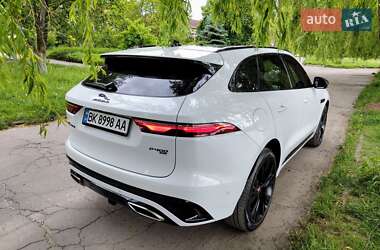 Внедорожник / Кроссовер Jaguar F-Pace 2021 в Ровно