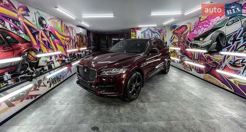 Jaguar F-Pace 2016