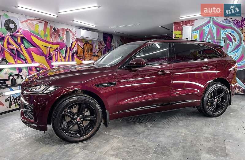 Внедорожник / Кроссовер Jaguar F-Pace 2016 в Киеве