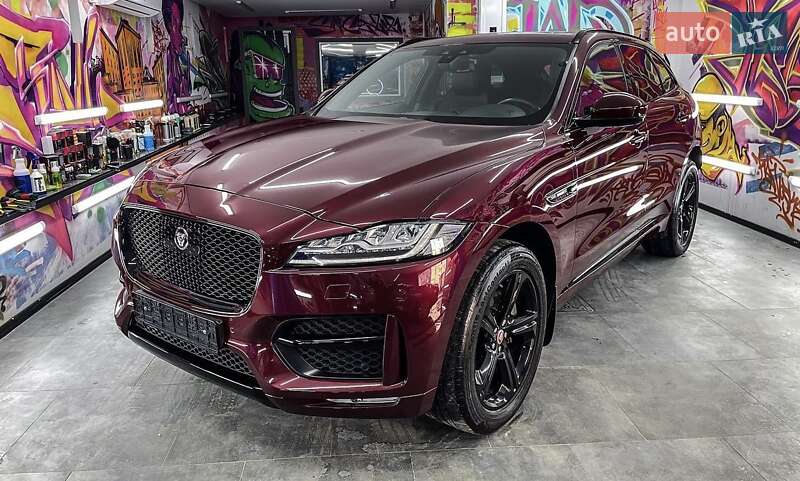 Внедорожник / Кроссовер Jaguar F-Pace 2016 в Киеве