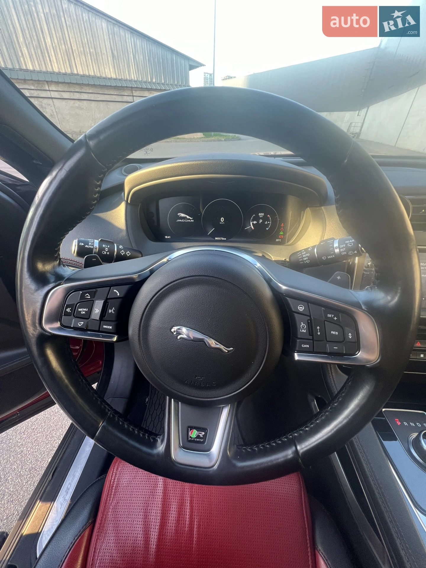 2016 Jaguar F-Pace - мініатюра 44