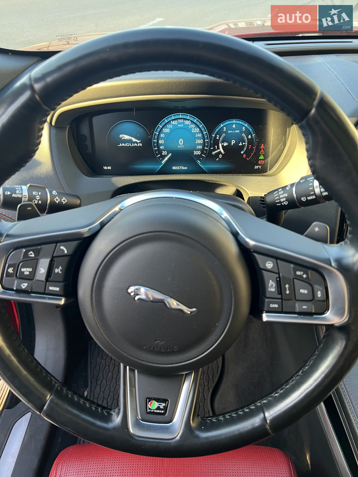 2016 Jaguar F-Pace - мініатюра 47