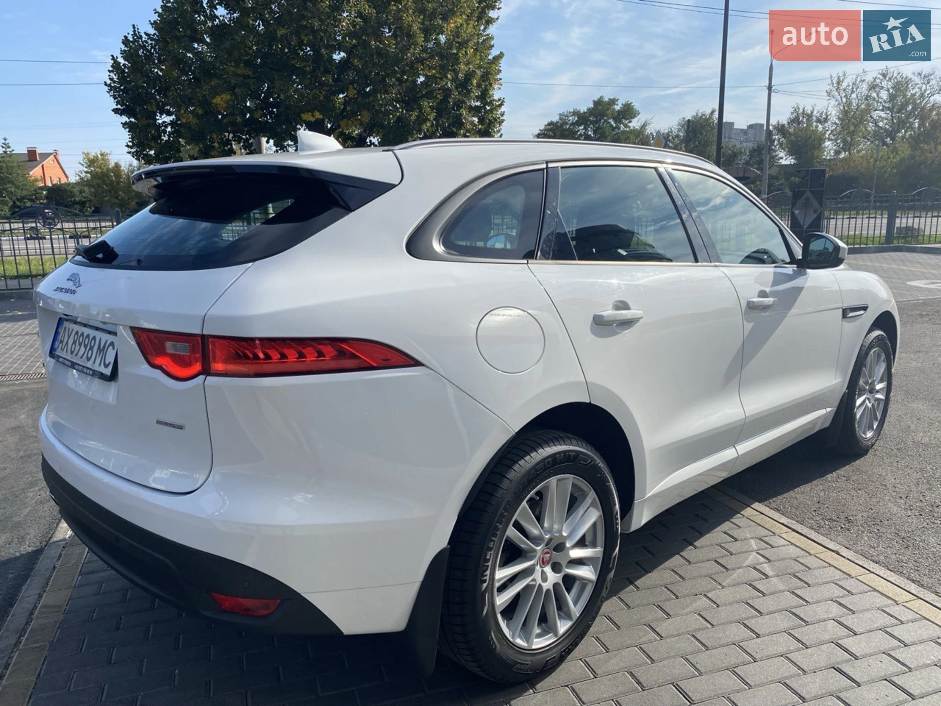 2018 Jaguar F-Pace - мініатюра 4