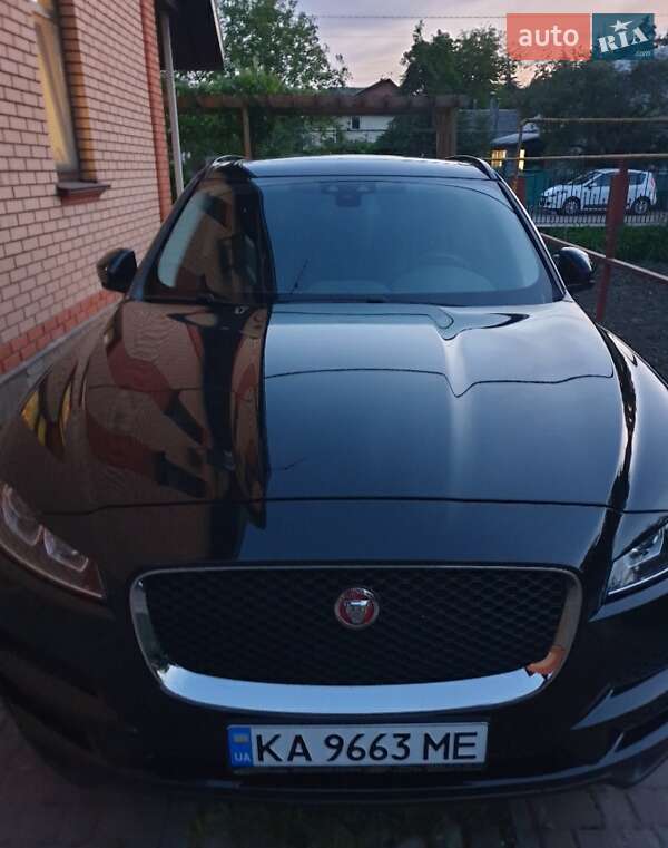 Позашляховик / Кросовер Jaguar F-Pace 2017 в Коростишеві