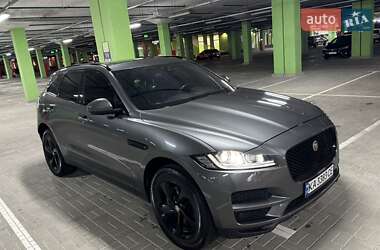 Внедорожник / Кроссовер Jaguar F-Pace 2017 в Киеве