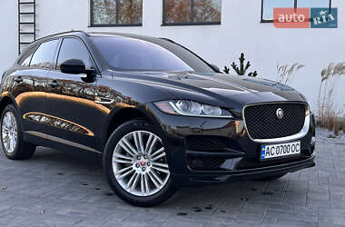 Jaguar F-Pace 2016