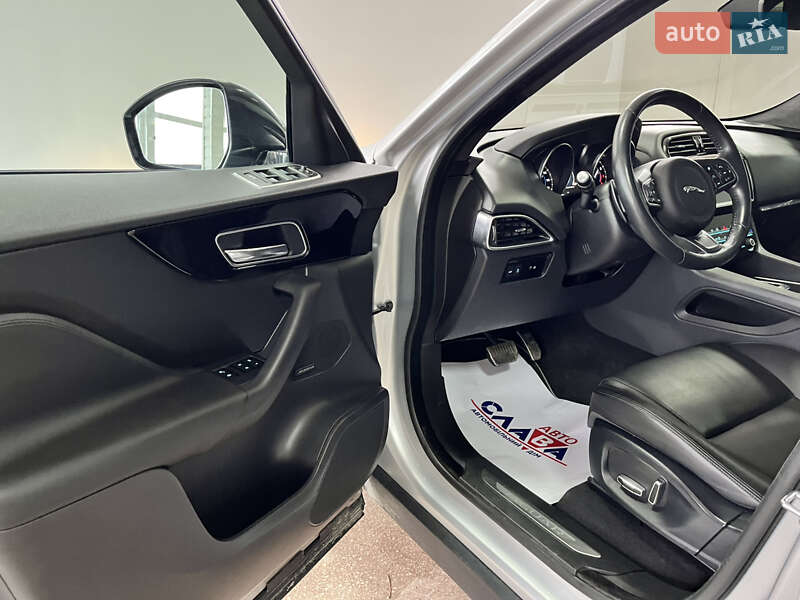 Позашляховик / Кросовер Jaguar F-Pace 2019 в Тернополі
