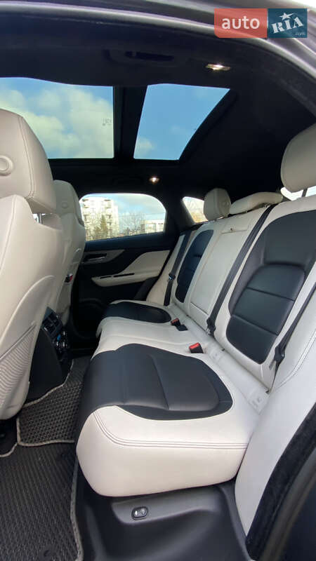 Внедорожник / Кроссовер Jaguar F-Pace 2018 в Львове
