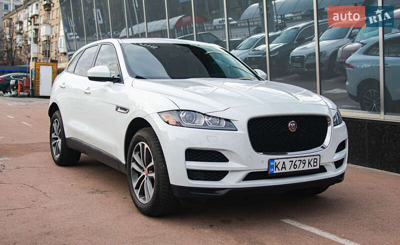 Позашляховик / Кросовер Jaguar F-Pace 2016 в Києві