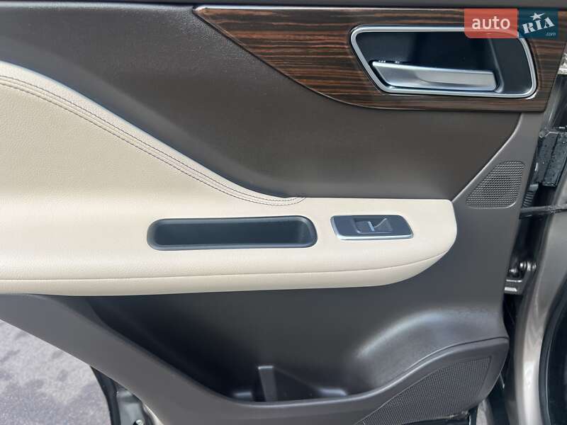 Внедорожник / Кроссовер Jaguar F-Pace 2016 в Киеве фото 45 Внедорожник / Кроссовер Jaguar F-Pace 2016 в Киеве