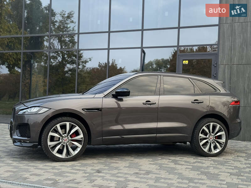 Позашляховик / Кросовер Jaguar F-Pace 2016 в Запоріжжі