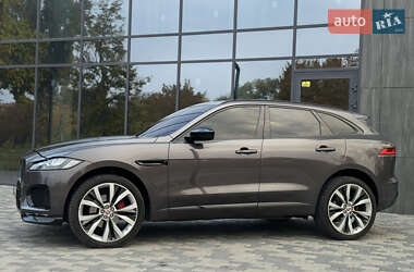 Внедорожник / Кроссовер Jaguar F-Pace 2016 в 