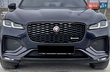 Внедорожник / Кроссовер Jaguar F-Pace 2021 в 
