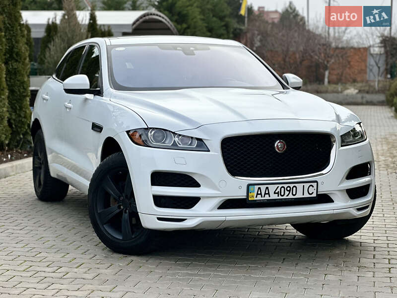 Внедорожник / Кроссовер Jaguar F-Pace 2017 в 