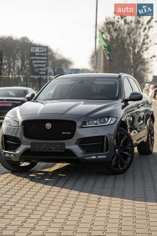 Внедорожник / Кроссовер Jaguar F-Pace 2017 в 