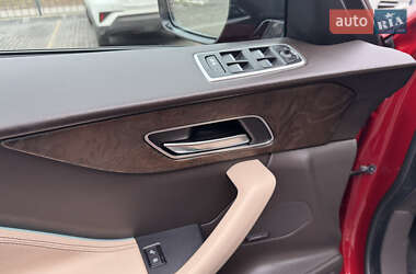 Внедорожник / Кроссовер Jaguar F-Pace 2019 в 