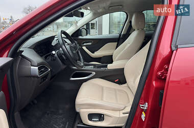 Внедорожник / Кроссовер Jaguar F-Pace 2019 в 