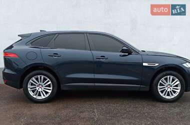 Внедорожник / Кроссовер Jaguar F-Pace 2017 в 