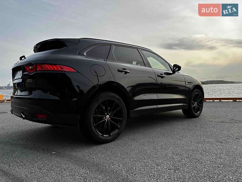 Позашляховик / Кросовер Jaguar F-Pace 2016 в Києві