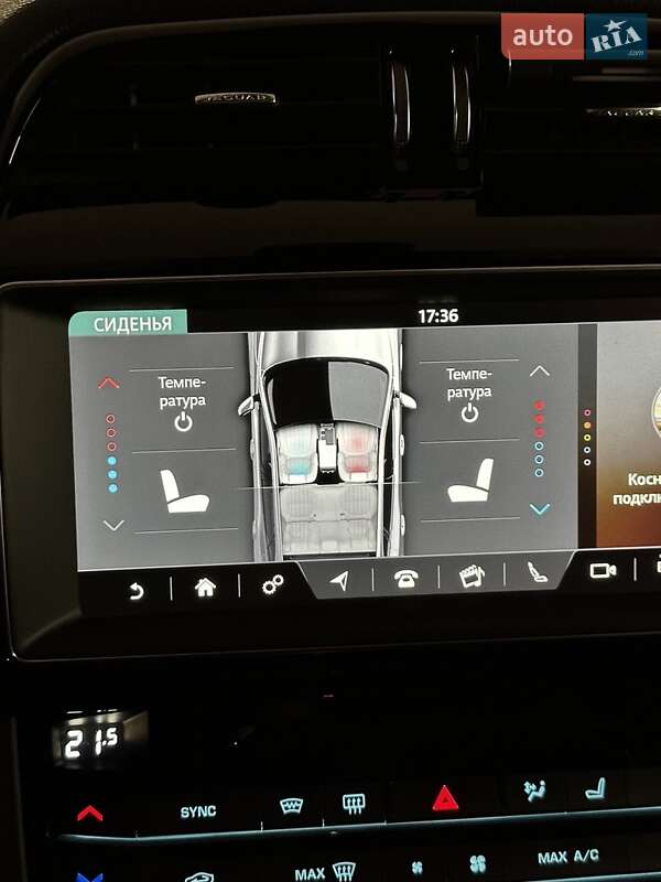 Позашляховик / Кросовер Jaguar F-Pace 2016 в Києві