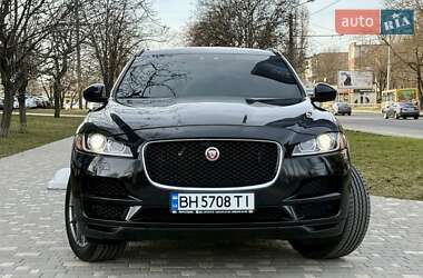 Внедорожник / Кроссовер Jaguar F-Pace 2016 в 