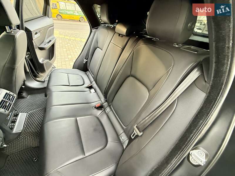 Позашляховик / Кросовер Jaguar F-Pace 2016 в Одесі фото 93 Позашляховик / Кросовер Jaguar F-Pace 2016 в Одесі