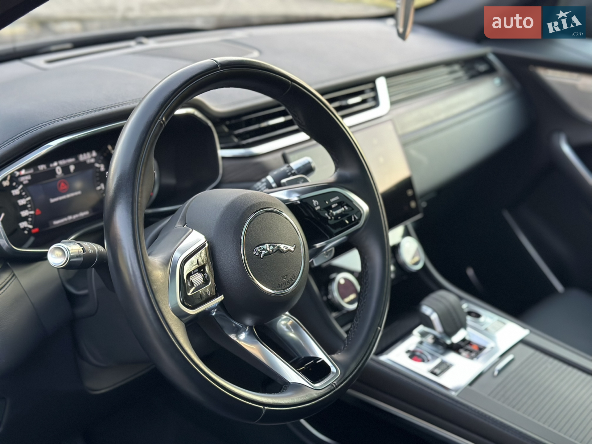 2021 Jaguar F-Pace - мініатюра 15