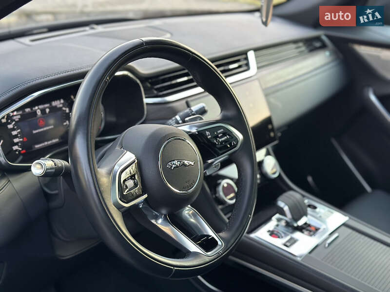 Внедорожник / Кроссовер Jaguar F-Pace 2021 в Николаеве