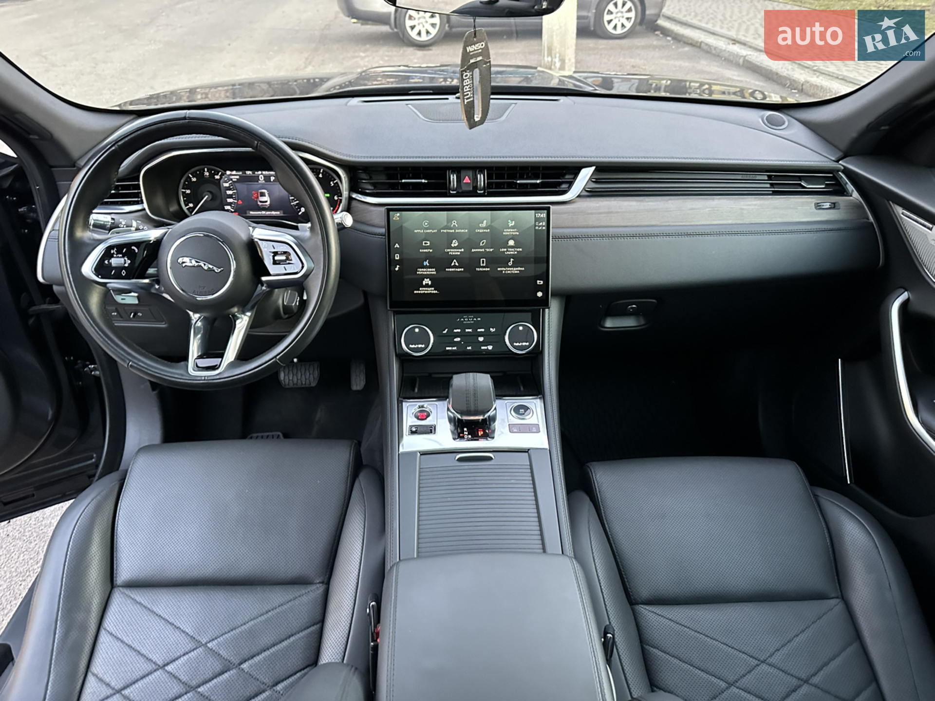 2021 Jaguar F-Pace - мініатюра 22