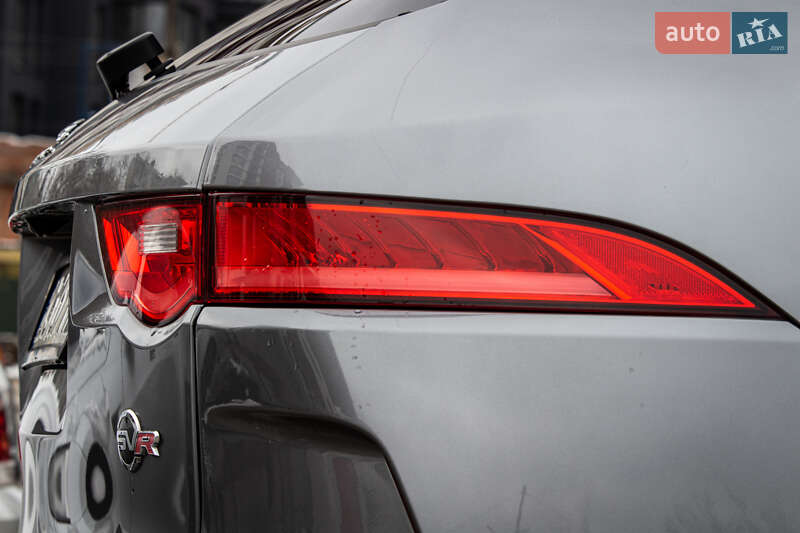 Позашляховик / Кросовер Jaguar F-Pace 2019 в Львові
