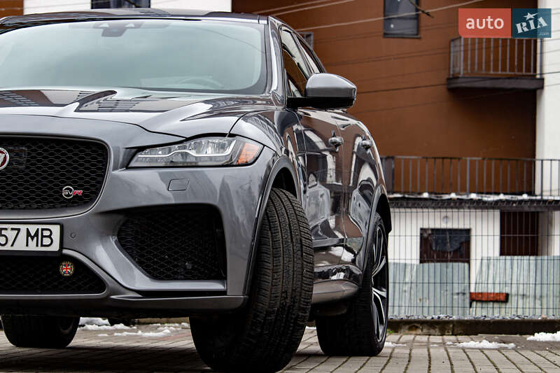 Позашляховик / Кросовер Jaguar F-Pace 2019 в Львові