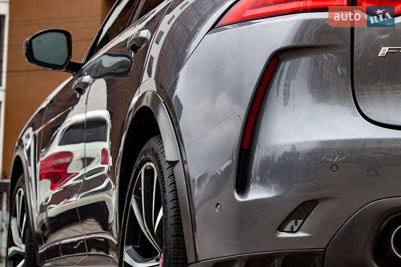 Позашляховик / Кросовер Jaguar F-Pace 2019 в Львові