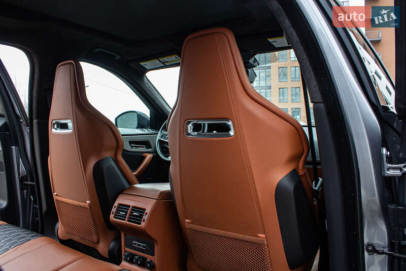 Позашляховик / Кросовер Jaguar F-Pace 2019 в Львові