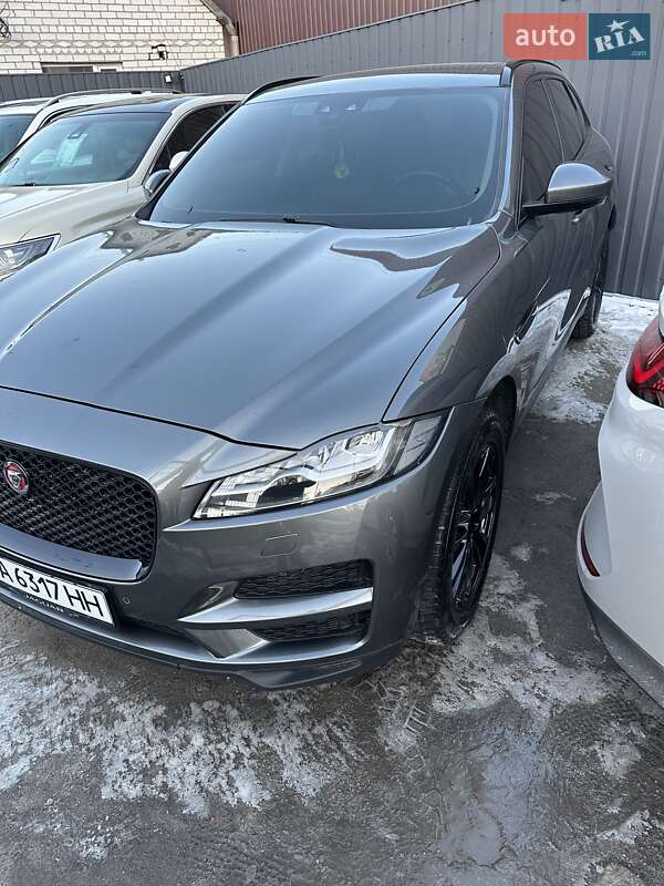 Jaguar F-Pace 2017