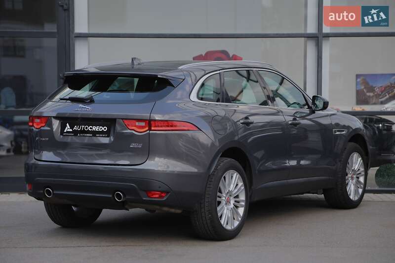 Позашляховик / Кросовер Jaguar F-Pace 2015 в Харкові