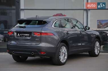 Внедорожник / Кроссовер Jaguar F-Pace 2015 в 