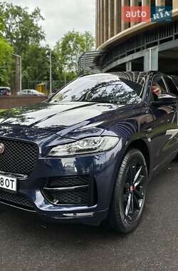 Позашляховик / Кросовер Jaguar F-Pace 2017 в 