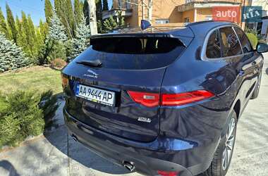 Внедорожник / Кроссовер Jaguar F-Pace 2017 в 