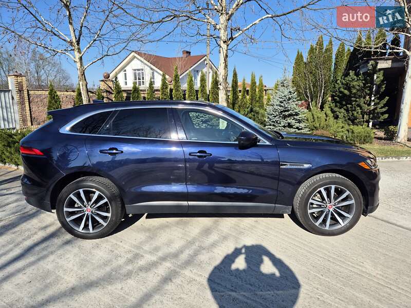 Внедорожник / Кроссовер Jaguar F-Pace 2017 в Киеве