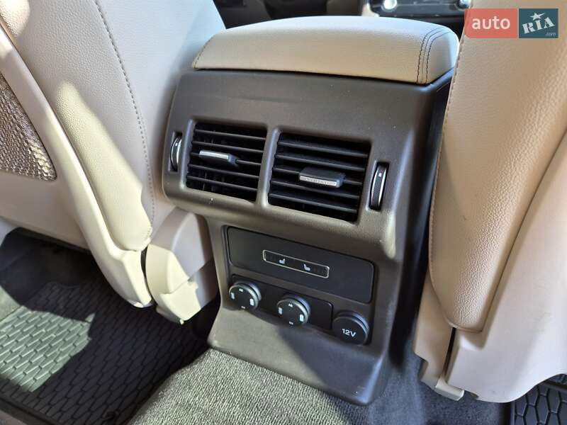 Внедорожник / Кроссовер Jaguar F-Pace 2017 в Киеве