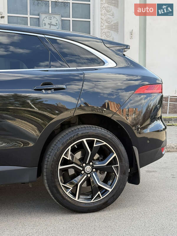 Позашляховик / Кросовер Jaguar F-Pace 2019 в Лубнах