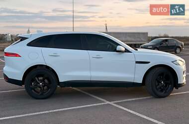 Позашляховик / Кросовер Jaguar F-Pace 2017 в 