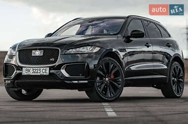 Внедорожник / Кроссовер Jaguar F-Pace 2019 в 
