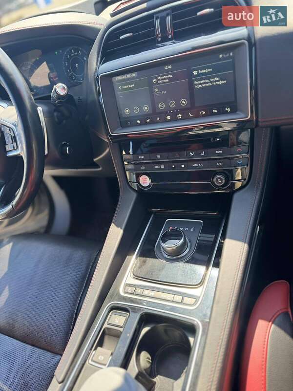 Внедорожник / Кроссовер Jaguar F-Pace 2018 в Черкассах